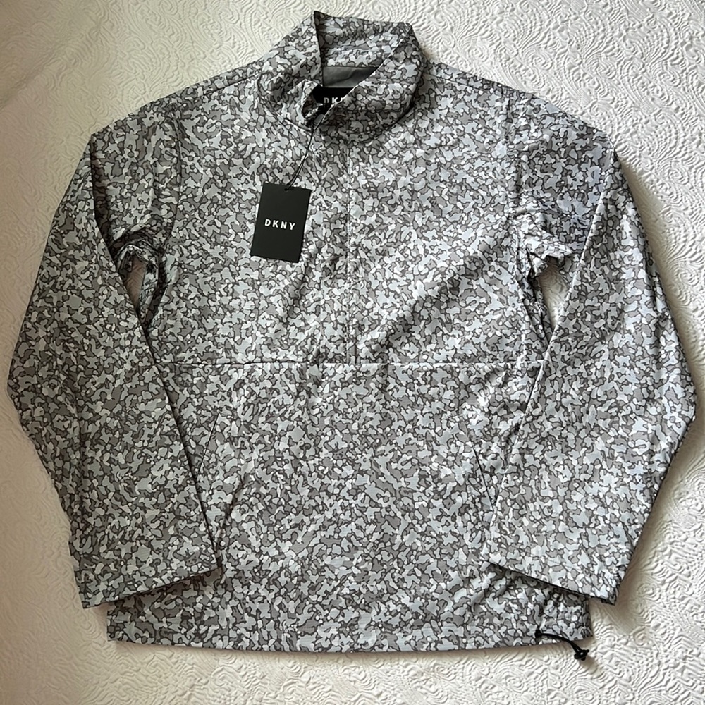 ⚡️DKNY Men's Gray & White Camo Printed Half-Zip